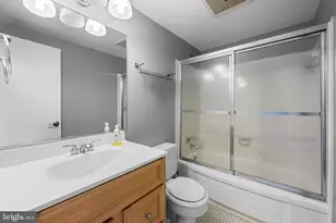 16 Cross Keys Rd, Baltimore, MD 21210 - Photo 14