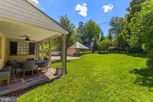 209 E Highfield Rd, Baltimore, MD 21218 - Photo 4