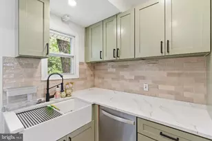 6003 Highgate Dr, Baltimore, MD 21215 - Photo 12