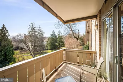 103 Cross Keys Road #R103D2, Baltimore, MD 21210 - Photo 2