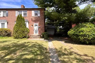 5906 Ayleshire Rd, Baltimore, MD 21239 - Photo 2