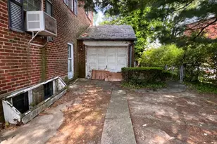 5906 Ayleshire Rd, Baltimore, MD 21239 - Photo 32