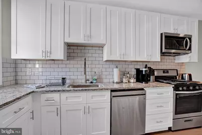 2117 E Chase Street, Baltimore, MD 21213 - Photo 8