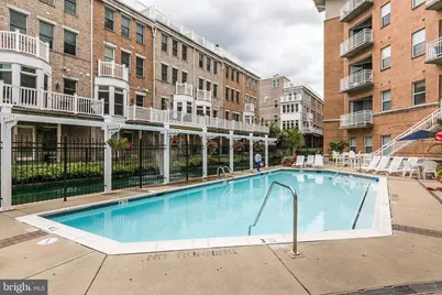 23 Pierside Drive #221, Baltimore, MD 21230 - Photo 2