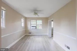 3914 Bancroft Rd, Baltimore, MD 21215 - Photo 8
