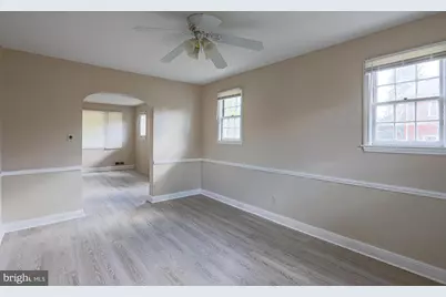 3914 Bancroft Road, Baltimore, MD 21215 - Photo 10