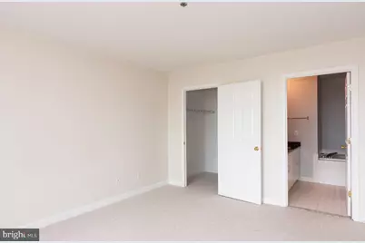 100 Harborview Drive #311, Baltimore, MD 21230 - Photo 14
