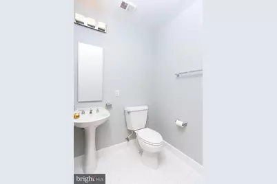 100 Harborview Drive #311, Baltimore, MD 21230 - Photo 10
