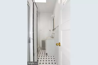 2431 E Oliver Street, Baltimore, MD 21213 - Photo 38
