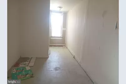 407 Font Hill Avenue, Baltimore, MD 21223 - Photo 4