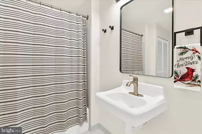 23 Pierside Drive #219, Baltimore, MD 21230 - Photo 14
