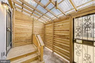 703 N Port St, Baltimore, MD 21205 - Photo 28