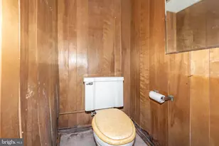 6910 Gough St, Baltimore, MD 21224 - Photo 16