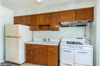6910 Gough Street, Baltimore, MD 21224 - Photo 6