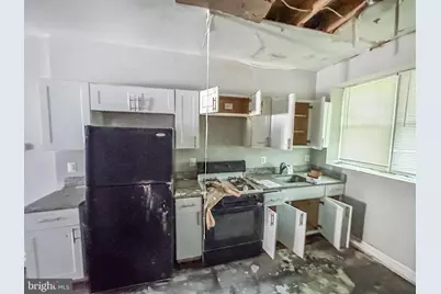 2435 Hoffman Street E, Baltimore, MD 21213 - Photo 4
