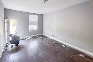 2435 Hoffman Street E, Baltimore, MD 21213 - Photo 2