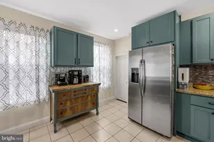 5503 Fair Oaks Ave, Baltimore, MD 21214 - Photo 16