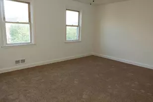 3812 Ravenwood Ave, Baltimore, MD 21213 - Photo 10