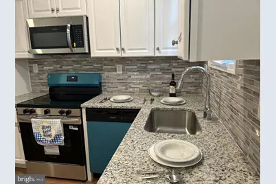 2033 N Fulton, Baltimore, MD 21217 - Photo 12
