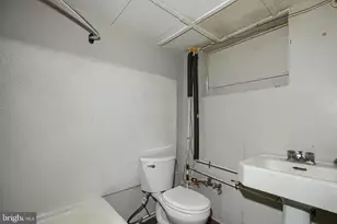 4806 Reisterstown Rd, Baltimore, MD 21215 - Photo 34