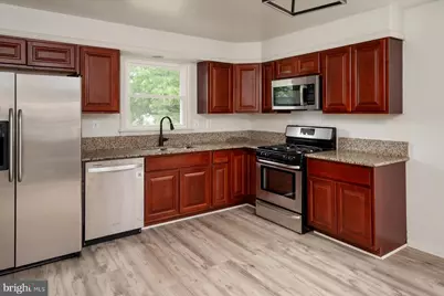 6410 Fair Oaks Avenue, Baltimore, MD 21214 - Photo 8