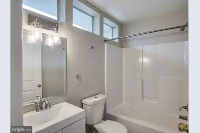 2410 E Fayette Street, Baltimore, MD 21224 - Photo 14