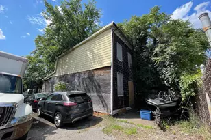 S Ellamont, Baltimore, MD 21229 - Photo 2