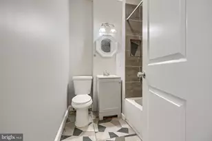 2917 Clifton Ave, Baltimore, MD 21216 - Photo 22