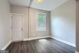 2917 Clifton Ave, Baltimore, MD 21216 - Photo 8
