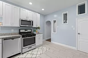 411 W 23rd St, Baltimore, MD 21211 - Photo 14