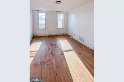 1218 Montford Avenue N, Baltimore, MD 21213 - Photo 8