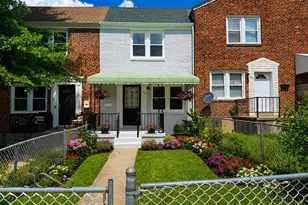 105 Upmanor Rd, Baltimore, MD 21229 - Photo 2