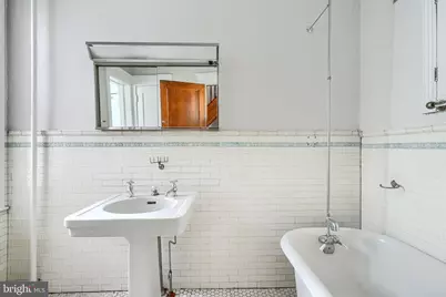 2622 N Calvert Street, Baltimore, MD 21218 - Photo 34
