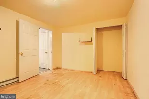 7 Cobber Ln, Baltimore, MD 21229 - Photo 22