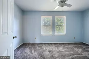 7 Cobber Ln, Baltimore, MD 21229 - Photo 14