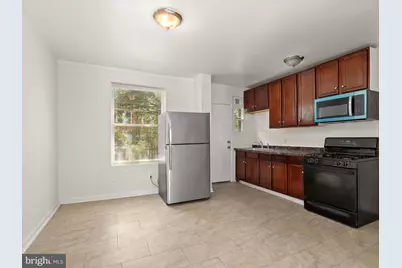 3211 Elmley Avenue, Baltimore, MD 21213 - Photo 8