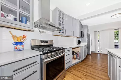 3606 W Rogers Avenue, Baltimore, MD 21215 - Photo 10