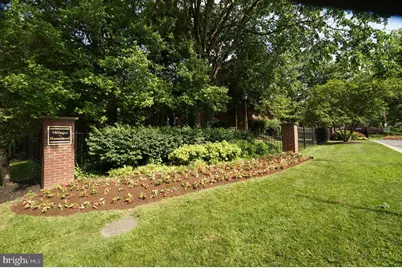 353 Homeland Southway #2B, Baltimore, MD 21212 - Photo 2