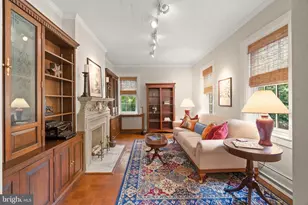 501 W University Pkwy, Baltimore, MD 21210 - Photo 8