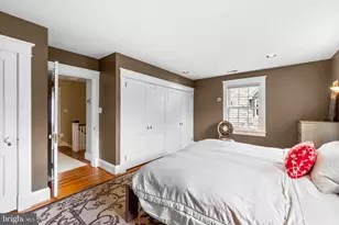 322 St Dunstans Rd, Baltimore, MD 21212 - Photo 18