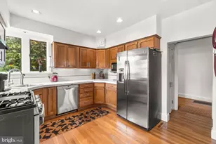 322 St Dunstans Rd, Baltimore, MD 21212 - Photo 12