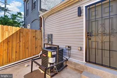712 N Luzerne Avenue, Baltimore, MD 21205 - Photo 48
