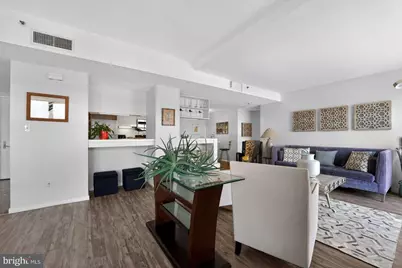 250 President Street #805, Baltimore, MD 21202 - Photo 12