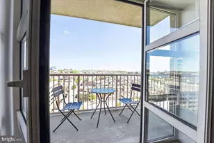 250 President St, Baltimore, MD 21202 - Photo 14