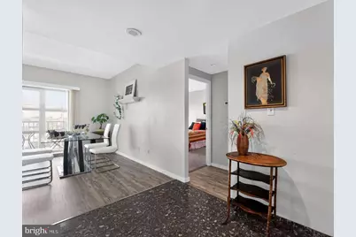 250 President Street #805, Baltimore, MD 21202 - Photo 8