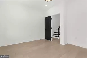 2321 Madison Ave, Baltimore, MD 21217 - Photo 22