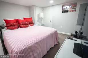3402 W Mulberry St, Baltimore, MD 21229 - Photo 20