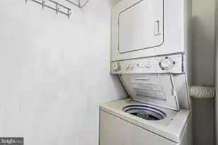 1714 Park Ave, Baltimore, MD 21217 - Photo 22