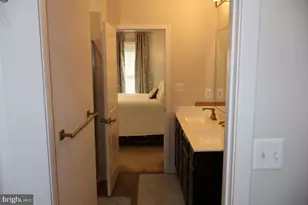 230 S Newkirk St, Baltimore, MD 21224 - Photo 22