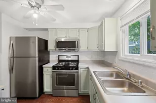 1326 N Stockton St, Baltimore, MD 21217 - Photo 10